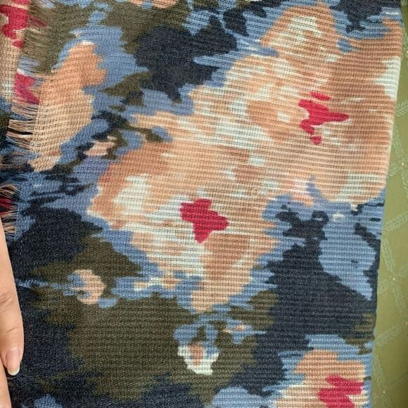 Floral Ikat scarf. - Picture 9 of 9